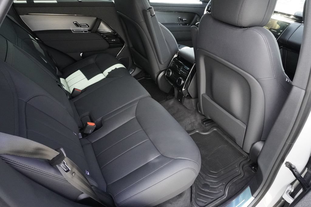 New 2026 Land Rover Range Rover Sport Dynamic SE AWD/4WD image 26