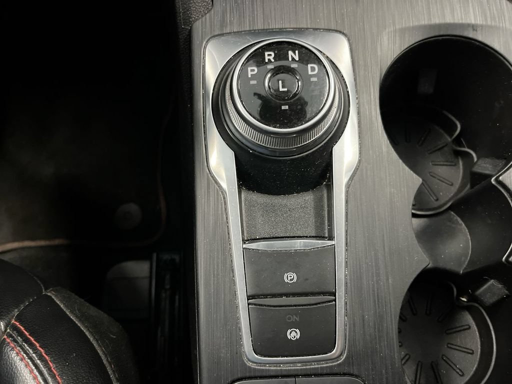 Used 2022 Ford Escape SEL w/ SEL Stealth AWD Package image 21