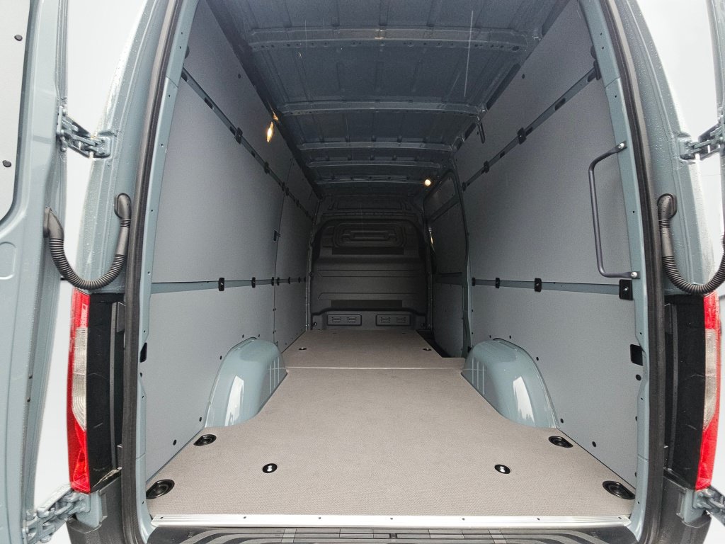 New 2025 Mercedes-Benz Sprinter 2500 image 14