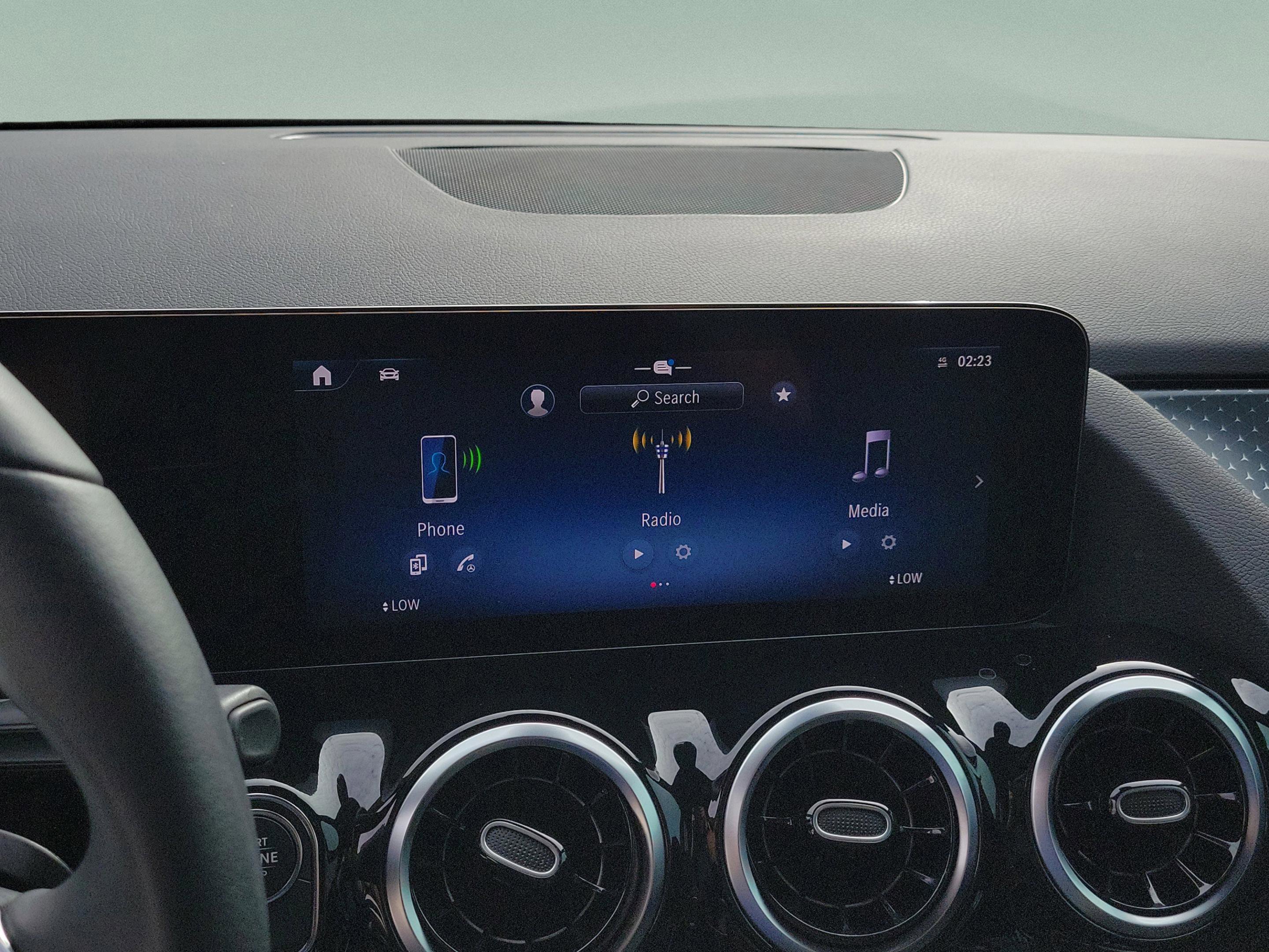 Certified 2026 Mercedes-Benz GLA 250 image 32