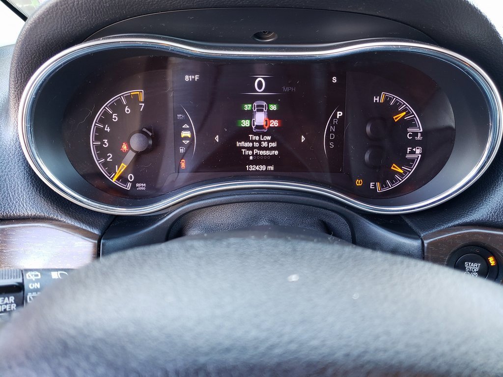 Used 2019 Nissan Rogue SV image 9