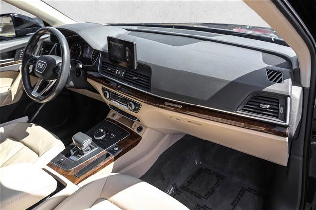 Used 2018 Audi Q5 2.0T Premium image 23