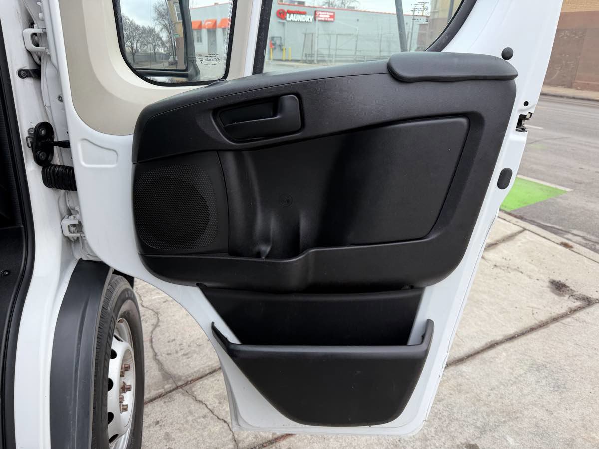Used 2015 RAM ProMaster 1500 image 17