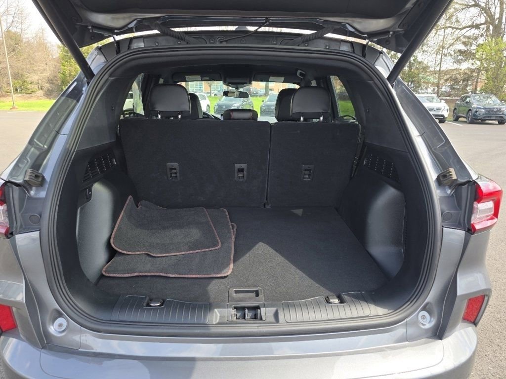 Used 2023 Ford Escape ST-Line w/ Tech Pack #1 image 16