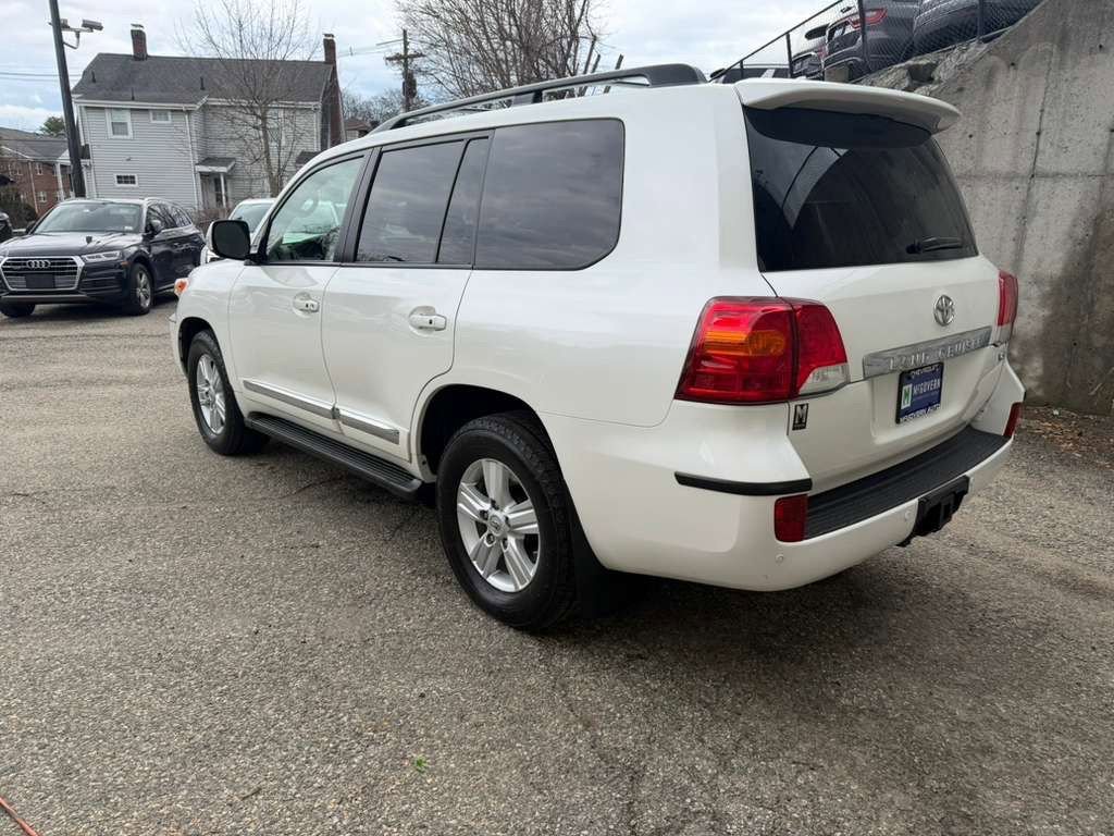 Used 2014 Toyota Land Cruiser AWD/4WD image 3