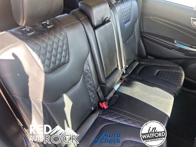 Used 2024 Ford Edge Titanium image 12