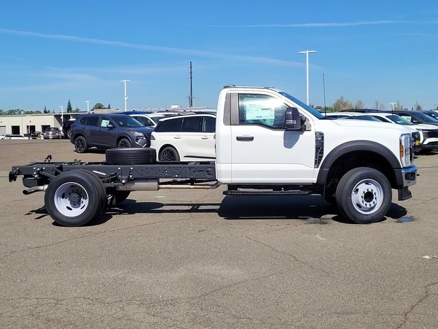 New 2025 Ford F600 2WD Regular Cab Super Duty w/ XL Chrome Package image 4