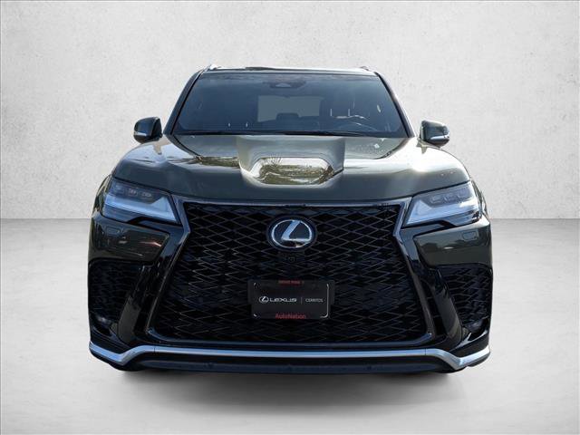 Used 2025 Lexus LX 600 F Sport AWD/4WD image 3