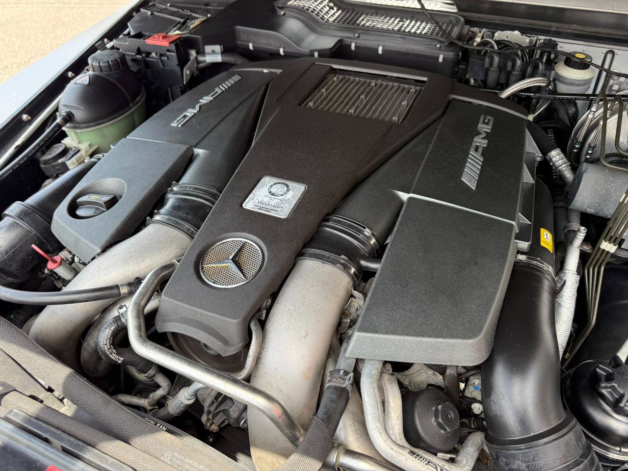 Used 2014 Mercedes-Benz G 63 AMG 4MATIC image 23