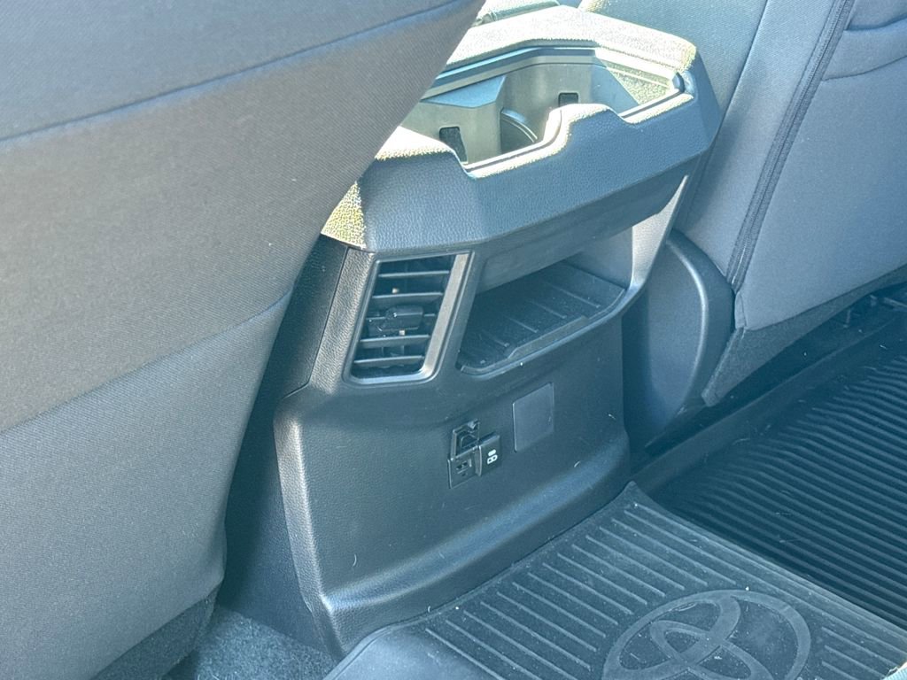 Used 2025 Toyota Tundra SR5 image 32