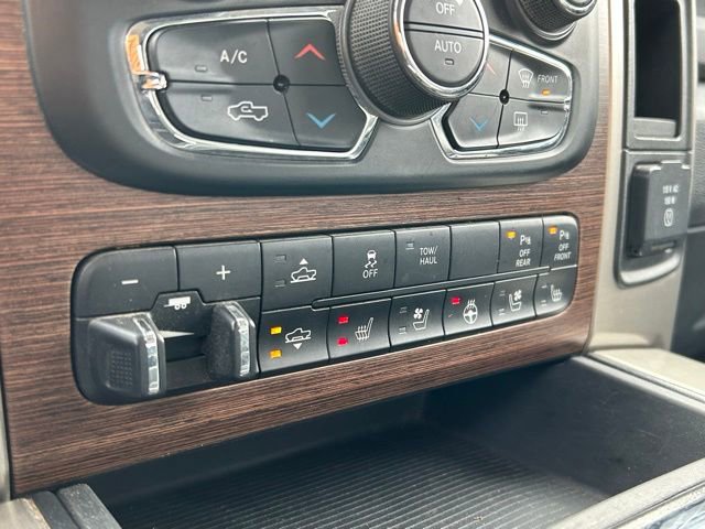 Used 2015 RAM 1500 Laramie w/ Convenience Group image 41