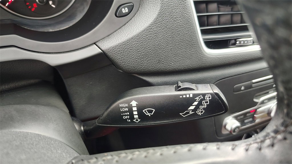 Used 2016 Audi Q3 2.0T Prestige w/ Prestige Package image 18