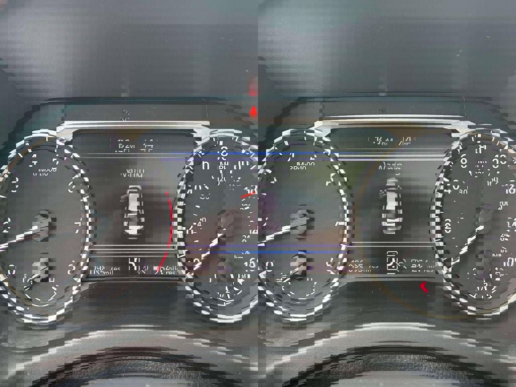 Used 2024 Nissan Sentra SR w/ SR Premium Package image 26