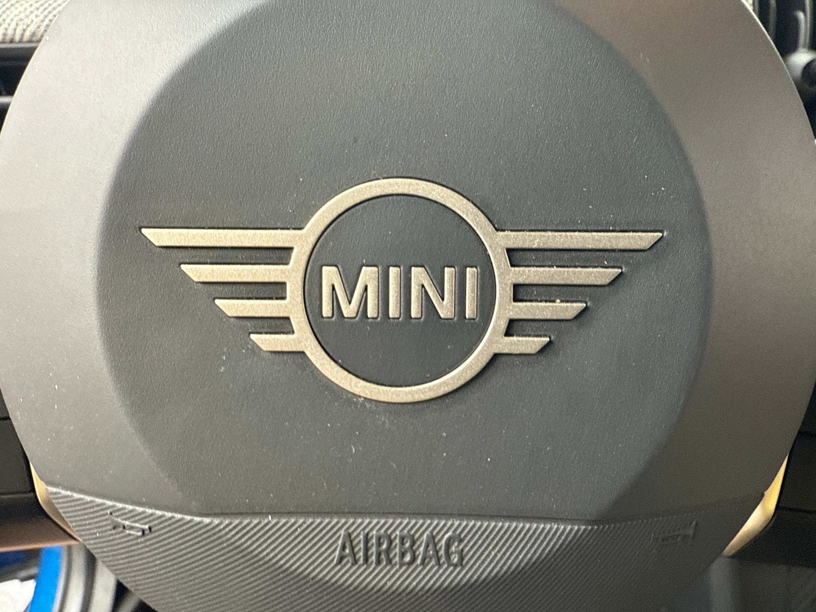 Certified 2025 MINI Cooper S FWD image 35
