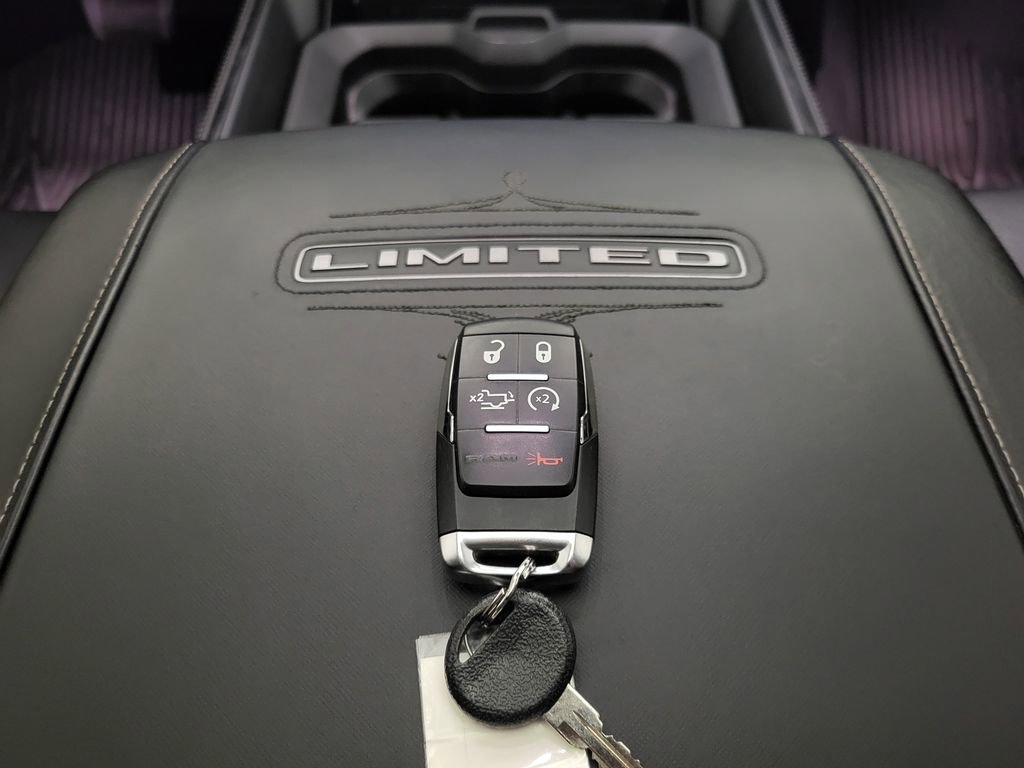 Used 2024 RAM 3500 Limited image 57