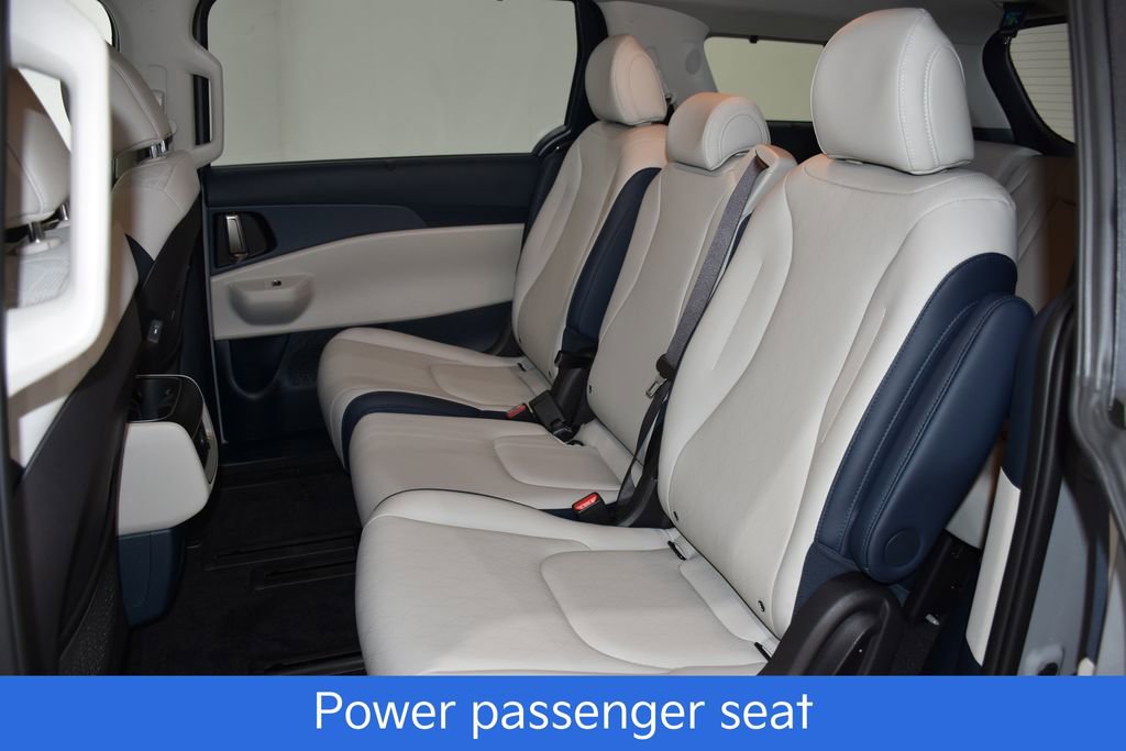 New 2026 Kia Carnival EX image 26