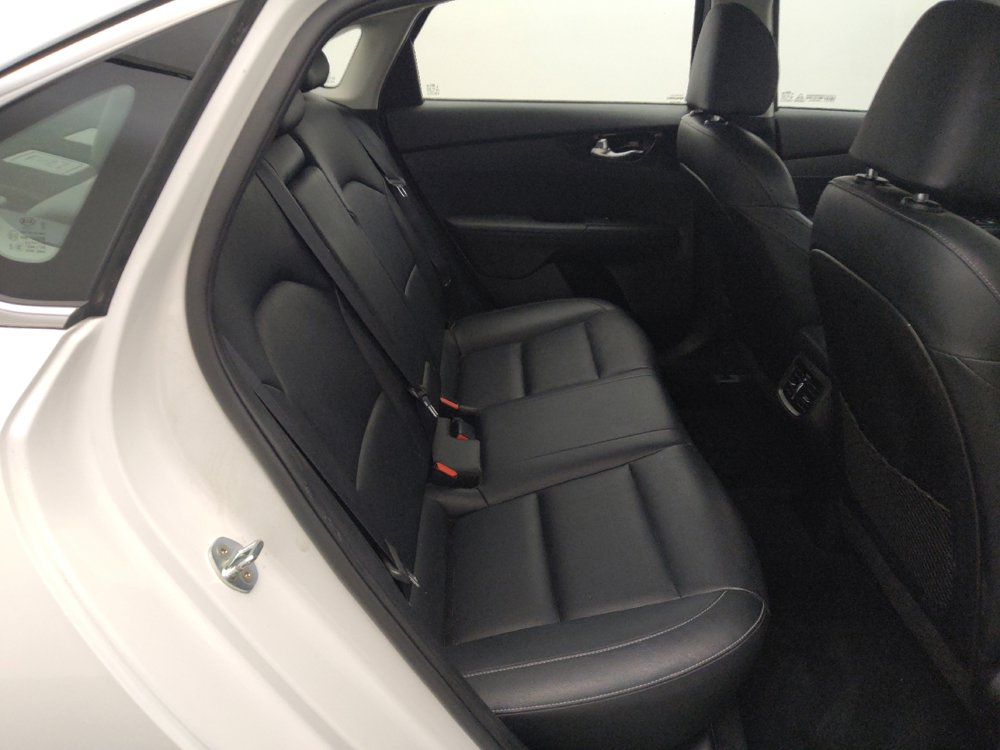 Used 2021 Kia Forte EX FWD image 19