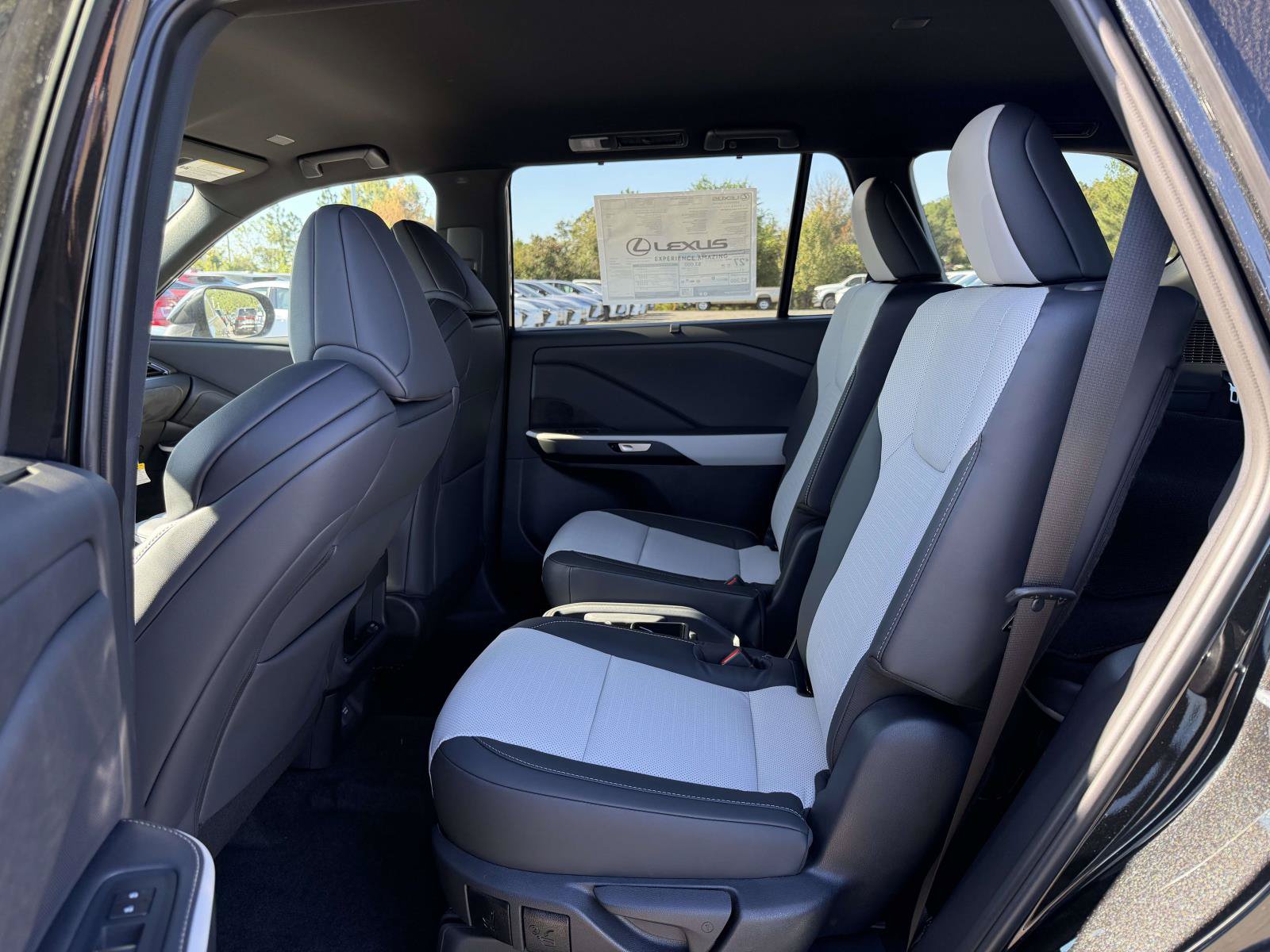 New 2026 Lexus TX 500h AWD w/ Technology Package image 13