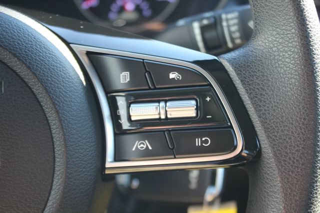 Used 2023 Kia Forte LXS FWD image 15