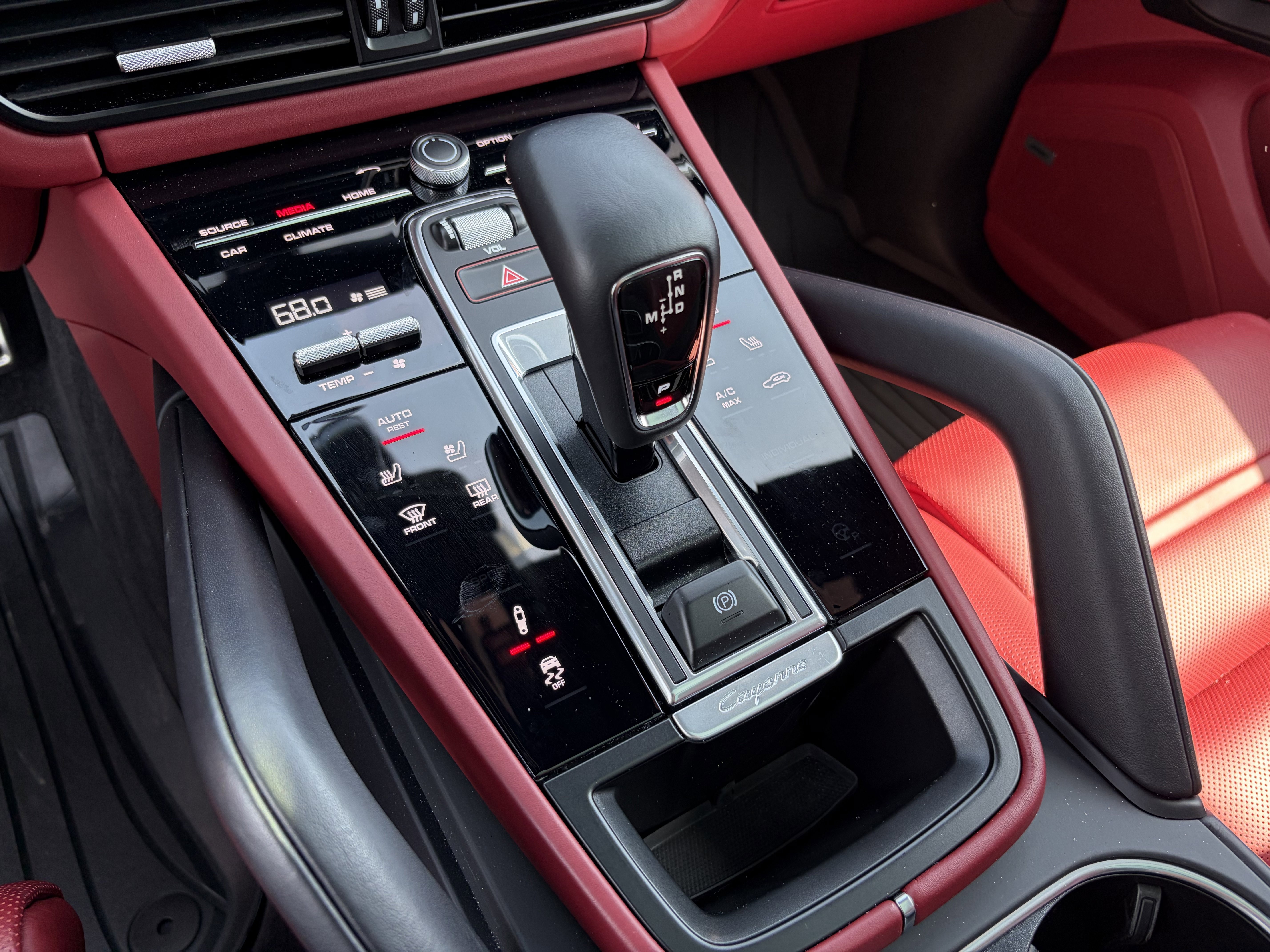 Used 2023 Porsche Cayenne GTS image 13