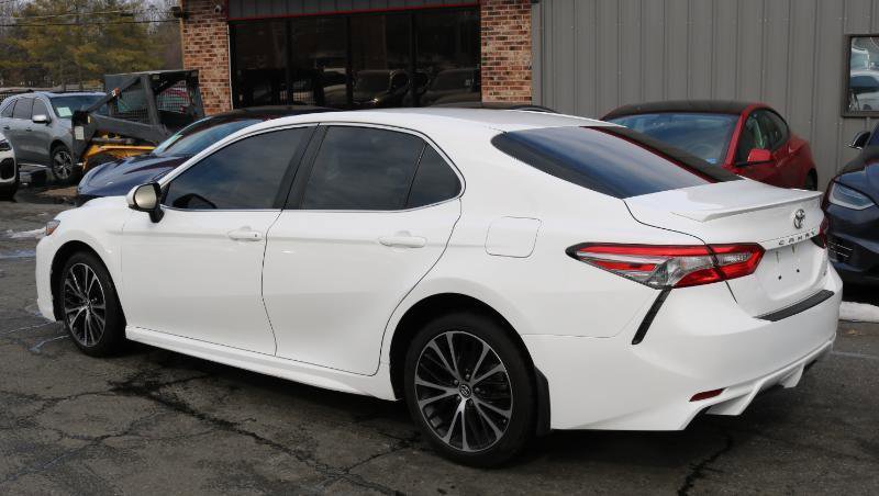 Used 2018 Toyota Camry SE w/ Protection Package (Q2) image 6