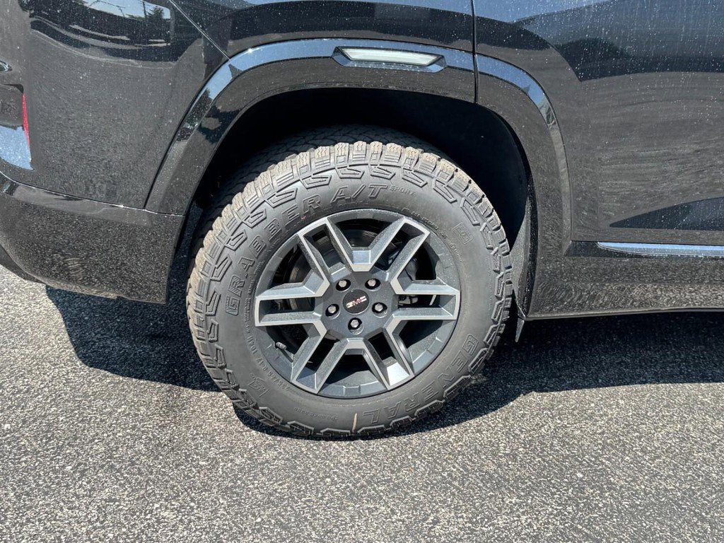 New 2026 GMC Terrain AT4 w/ Convenience Package III image 4