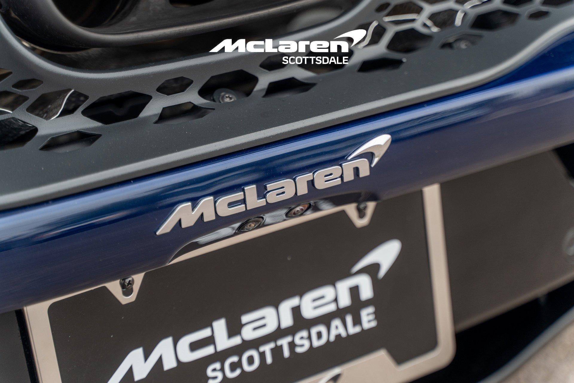 Used 2025 McLaren 750S Spider RWD image 23
