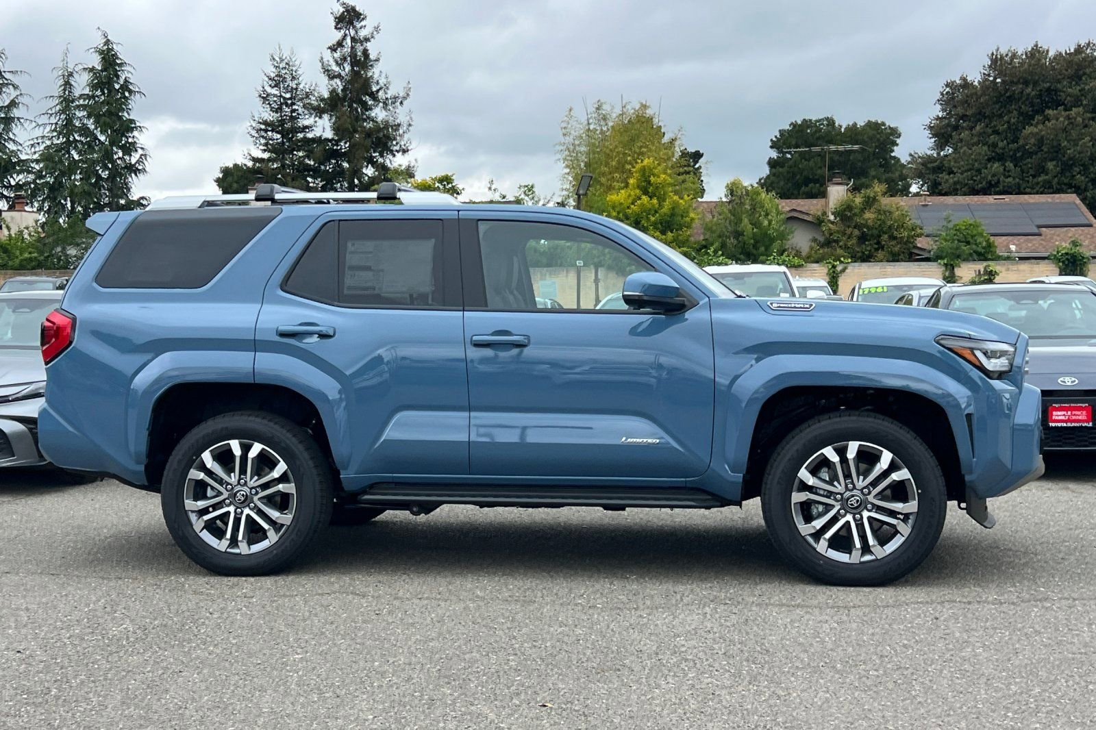 New 2026 Toyota 4Runner Limited AWD/4WD image 9