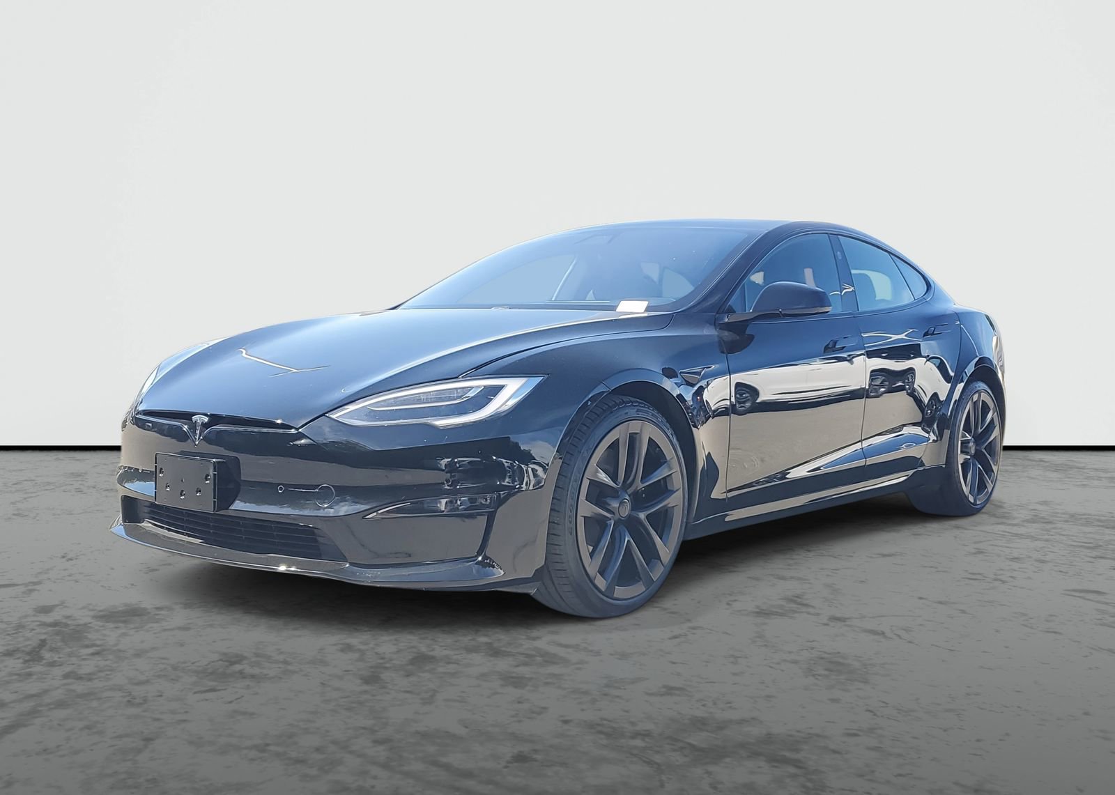Used 2021 Tesla Model S Plaid image 2