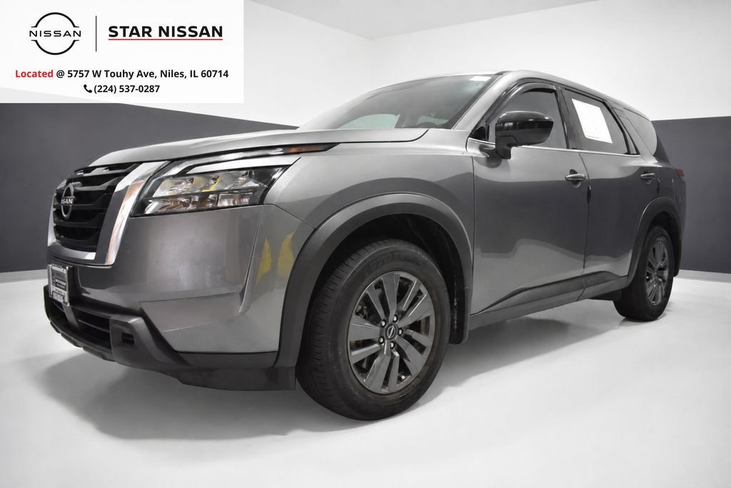 Certified 2024 Nissan Pathfinder S AWD/4WD image 1