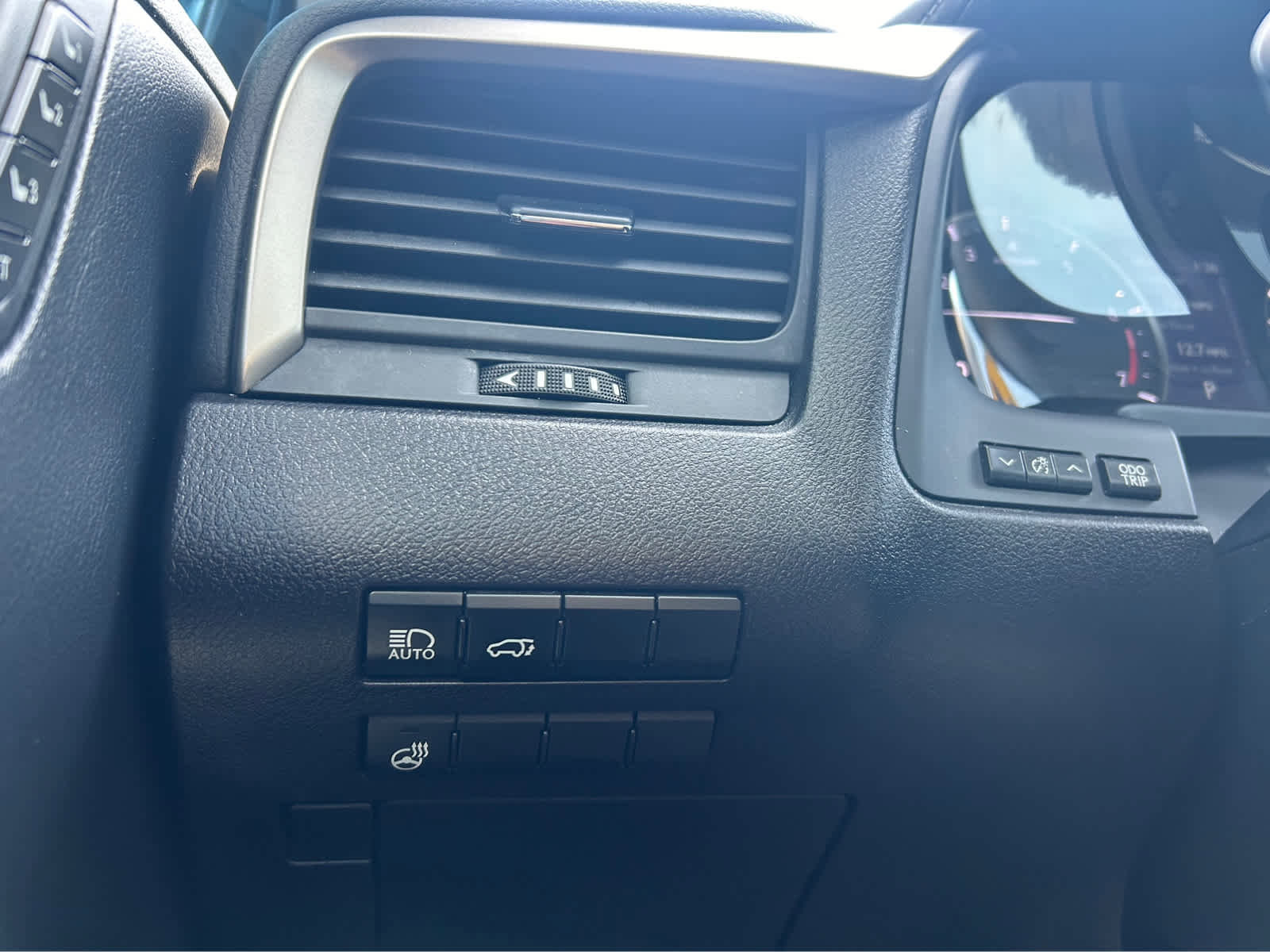 Used 2022 Lexus RX 350 AWD w/ Premium Package image 26