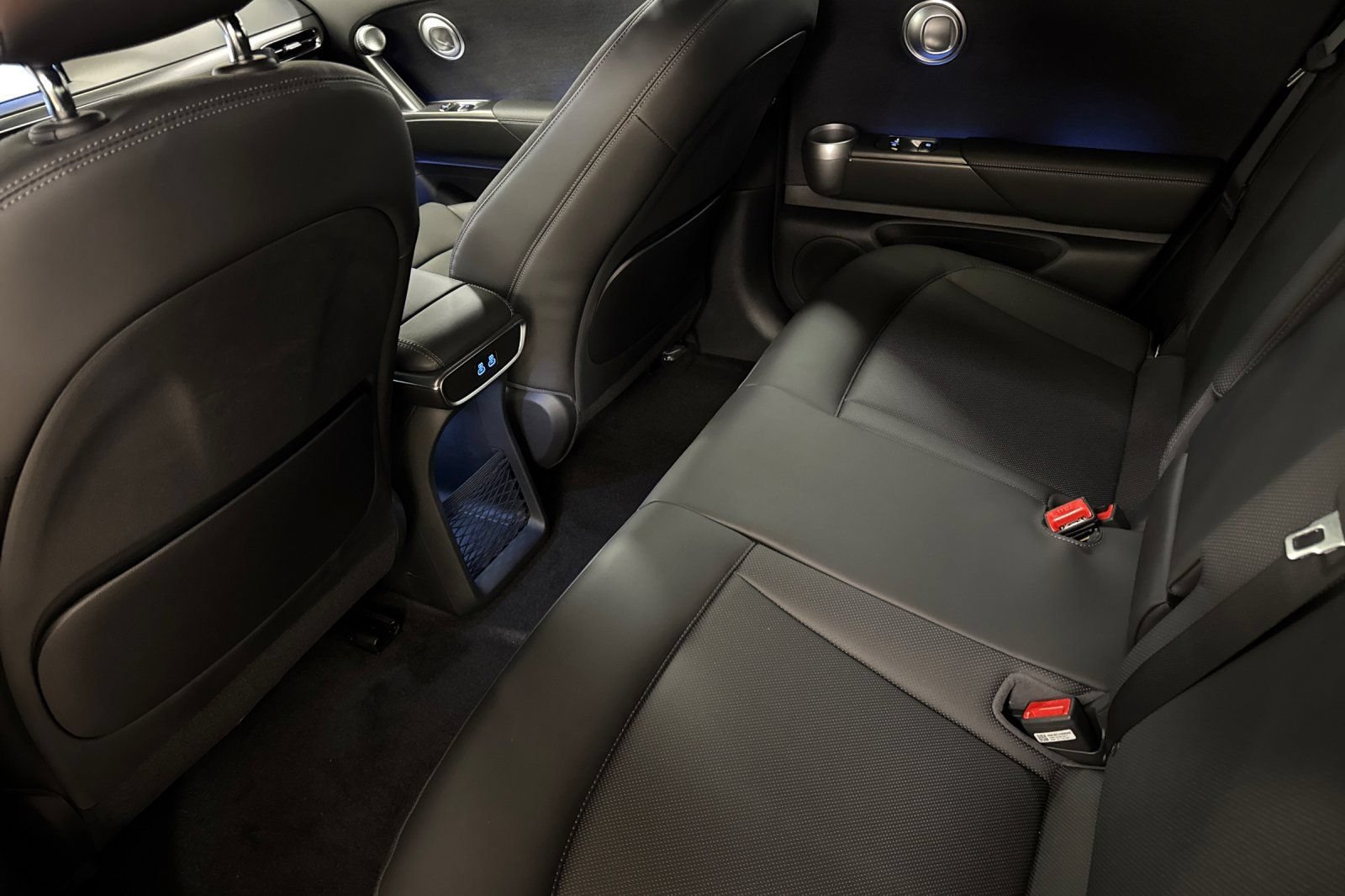 New 2026 Genesis GV60 RWD image 12