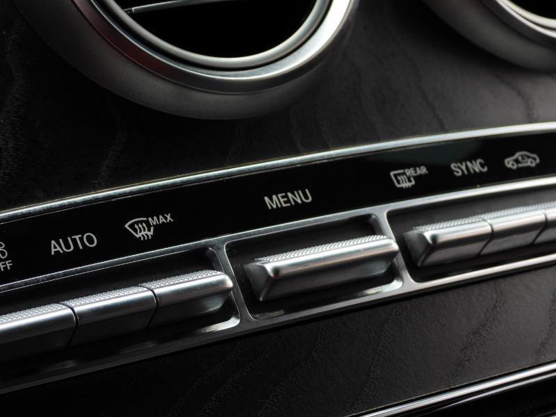 Used 2018 Mercedes-Benz C 300 Sport image 67