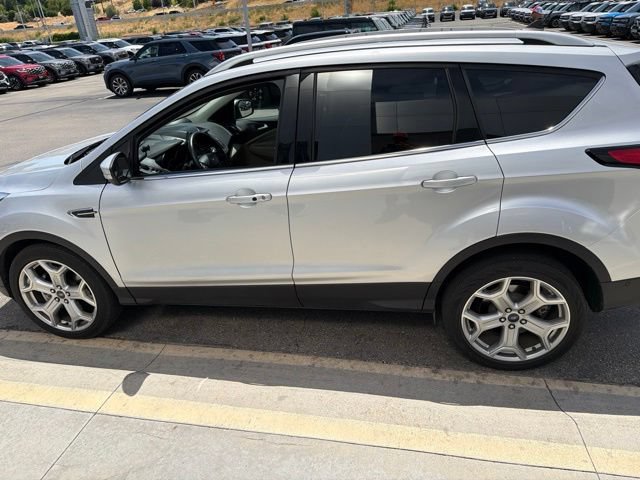Used 2019 Ford Escape Titanium AWD/4WD image 10