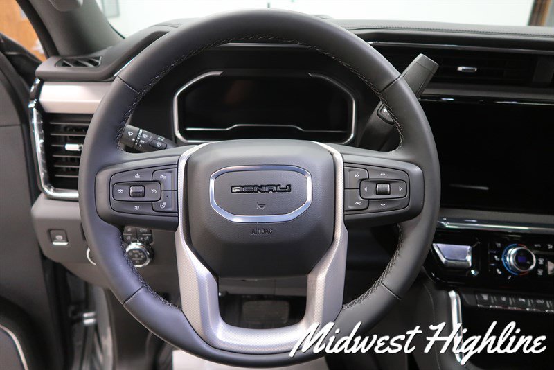 Used 2025 GMC Sierra 2500 Denali w/ Denali Reserve Package AWD/4WD image 27