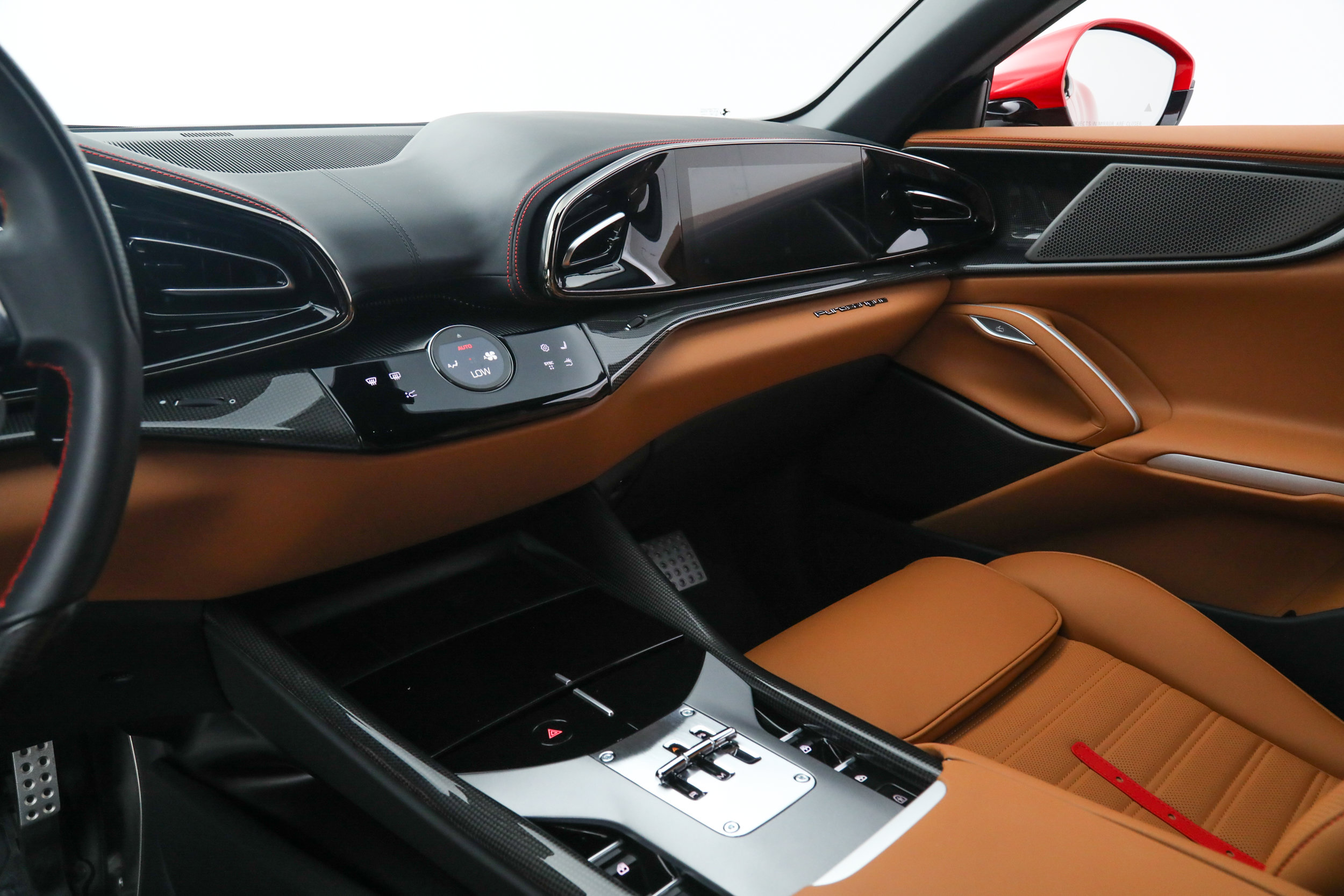 Certified 2026 Ferrari Purosangue AWD/4WD image 36