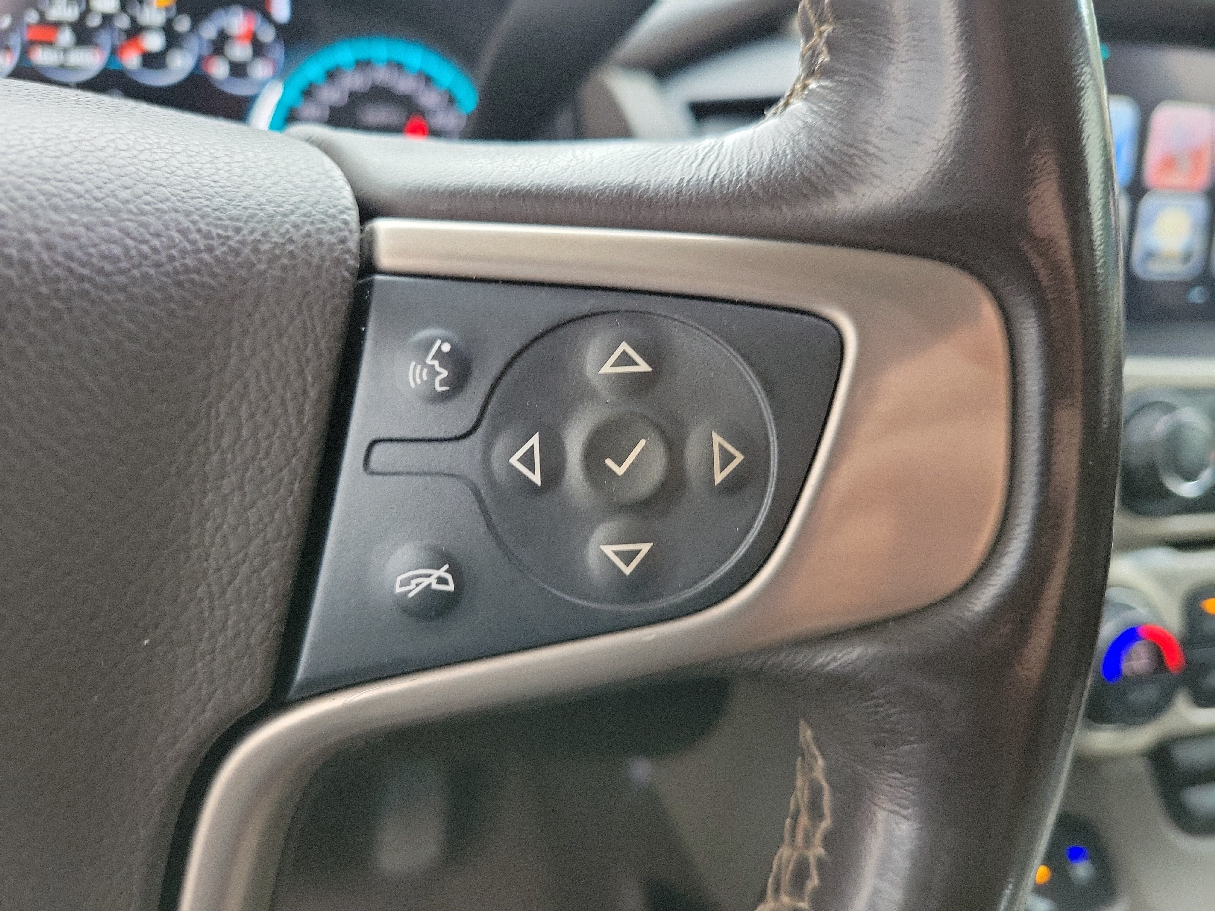 Used 2019 GMC Yukon Denali w/ Denali Ultimate Package AWD/4WD image 22