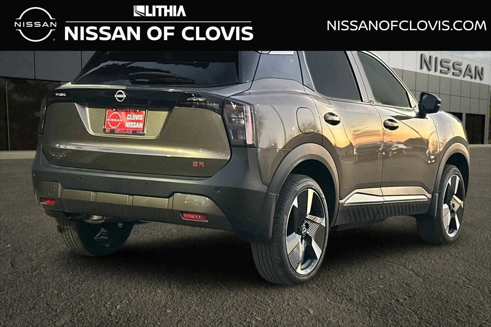 New 2026 Nissan Kicks SR image 1