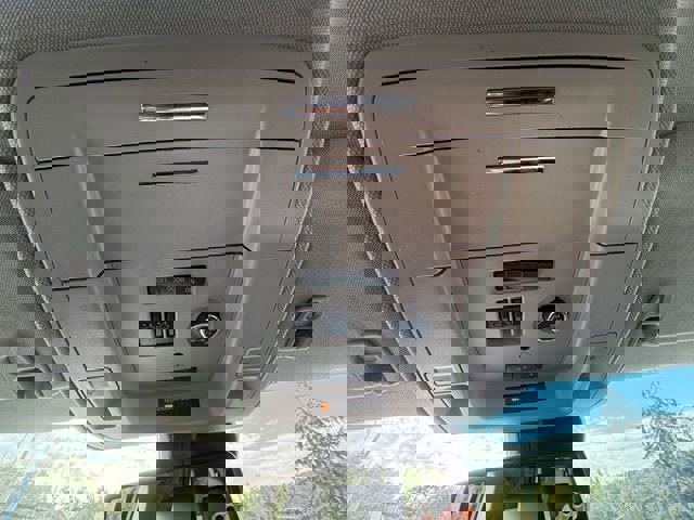 Used 2020 GMC Yukon XL SLT image 29