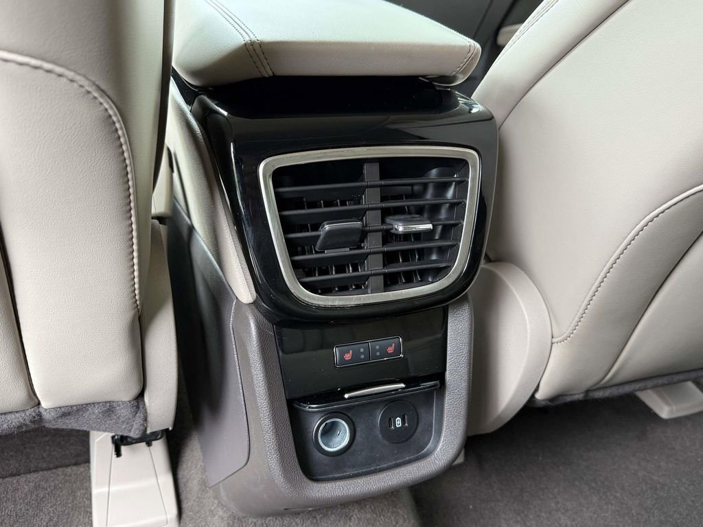 Used 2023 Lincoln Nautilus Reserve AWD/4WD image 14