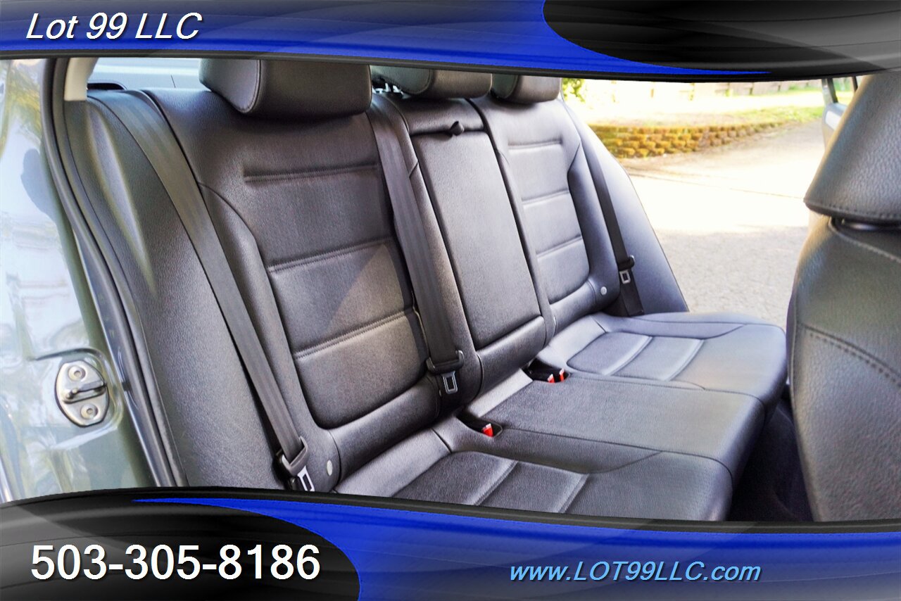 Used 2012 Volkswagen Jetta TDI FWD image 16
