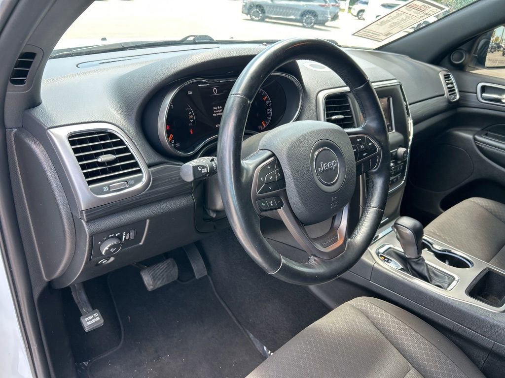 Used 2021 Jeep Grand Cherokee Freedom Edition RWD image 23