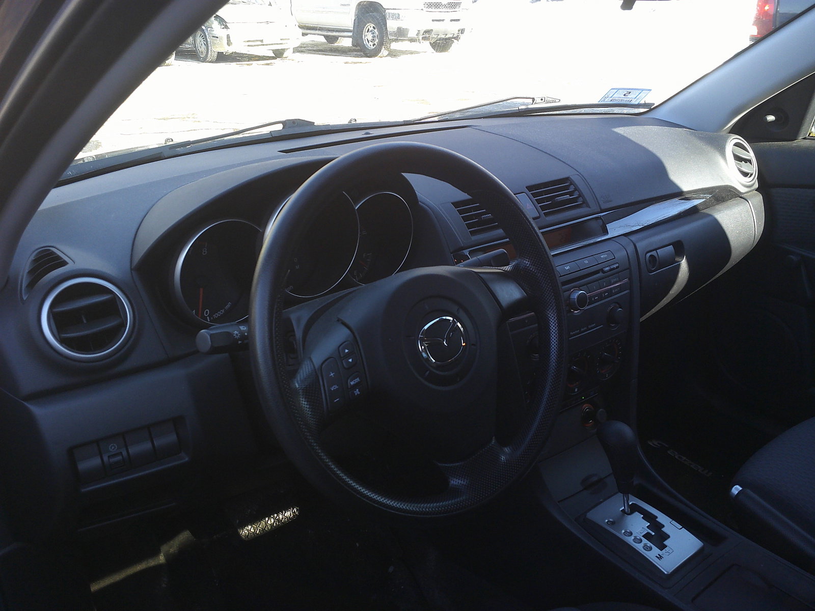 Used 2006 MAZDA MAZDA3 I image 8