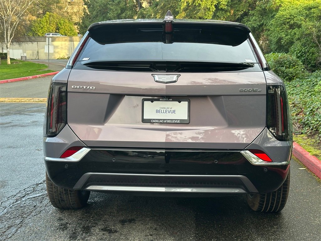 New 2026 Cadillac Optiq Luxury 2 image 4