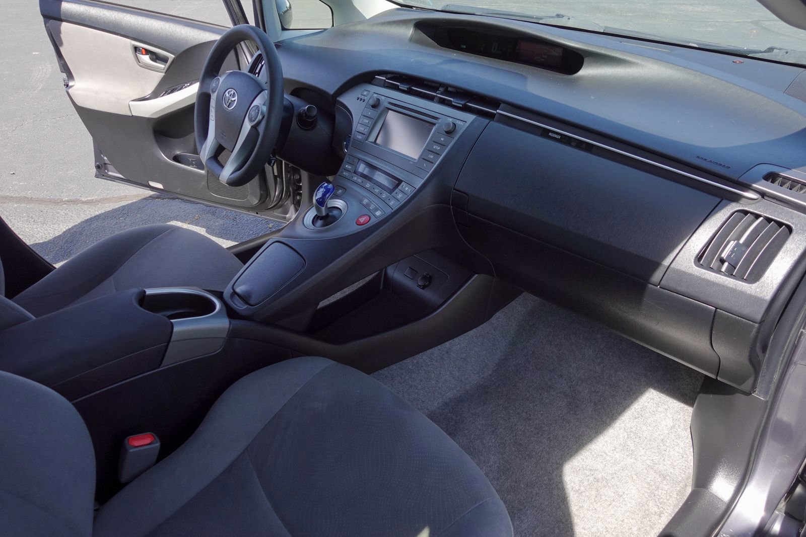Used 2015 Toyota Prius Two FWD image 11