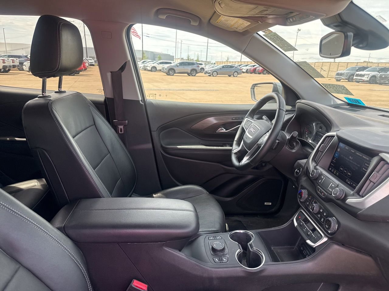 Used 2024 GMC Terrain SLT w/ Infotainment Package II AWD/4WD image 27