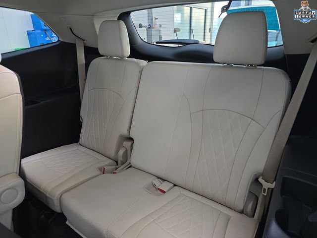Used 2023 Buick Enclave Avenir w/ Avenir Technology Package image 37