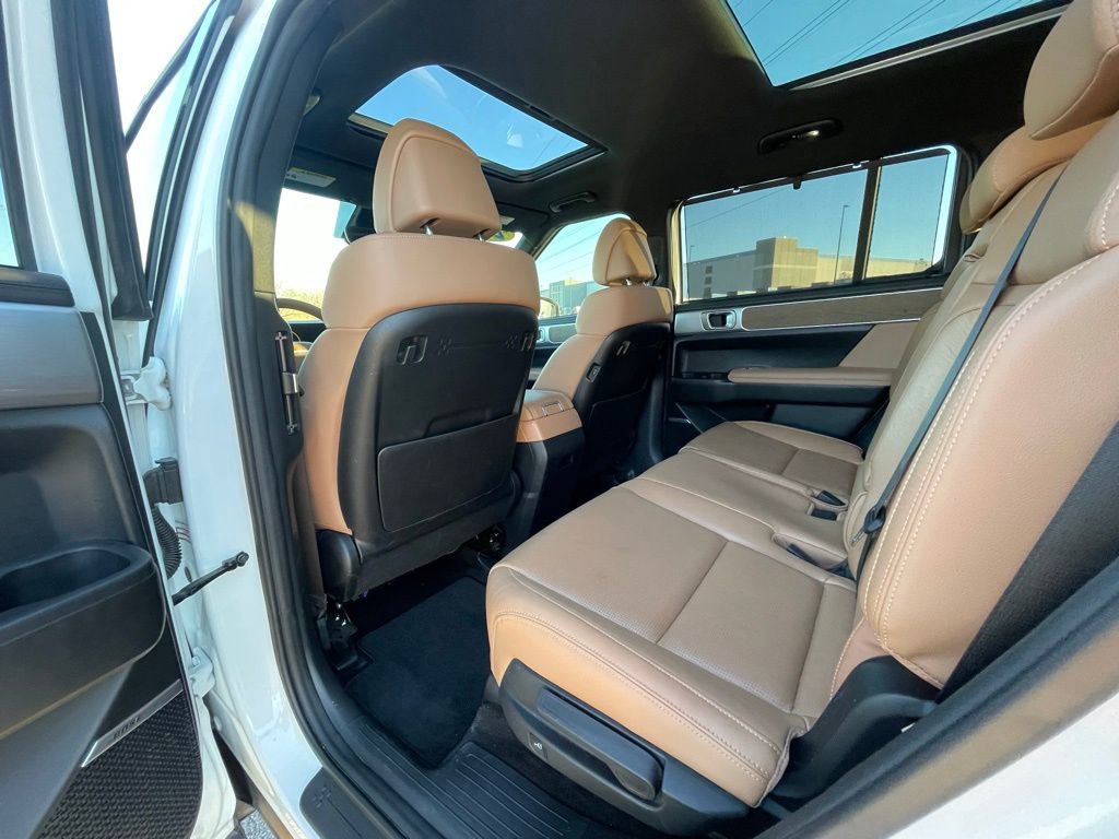 Used 2024 Hyundai Santa Fe Limited image 22