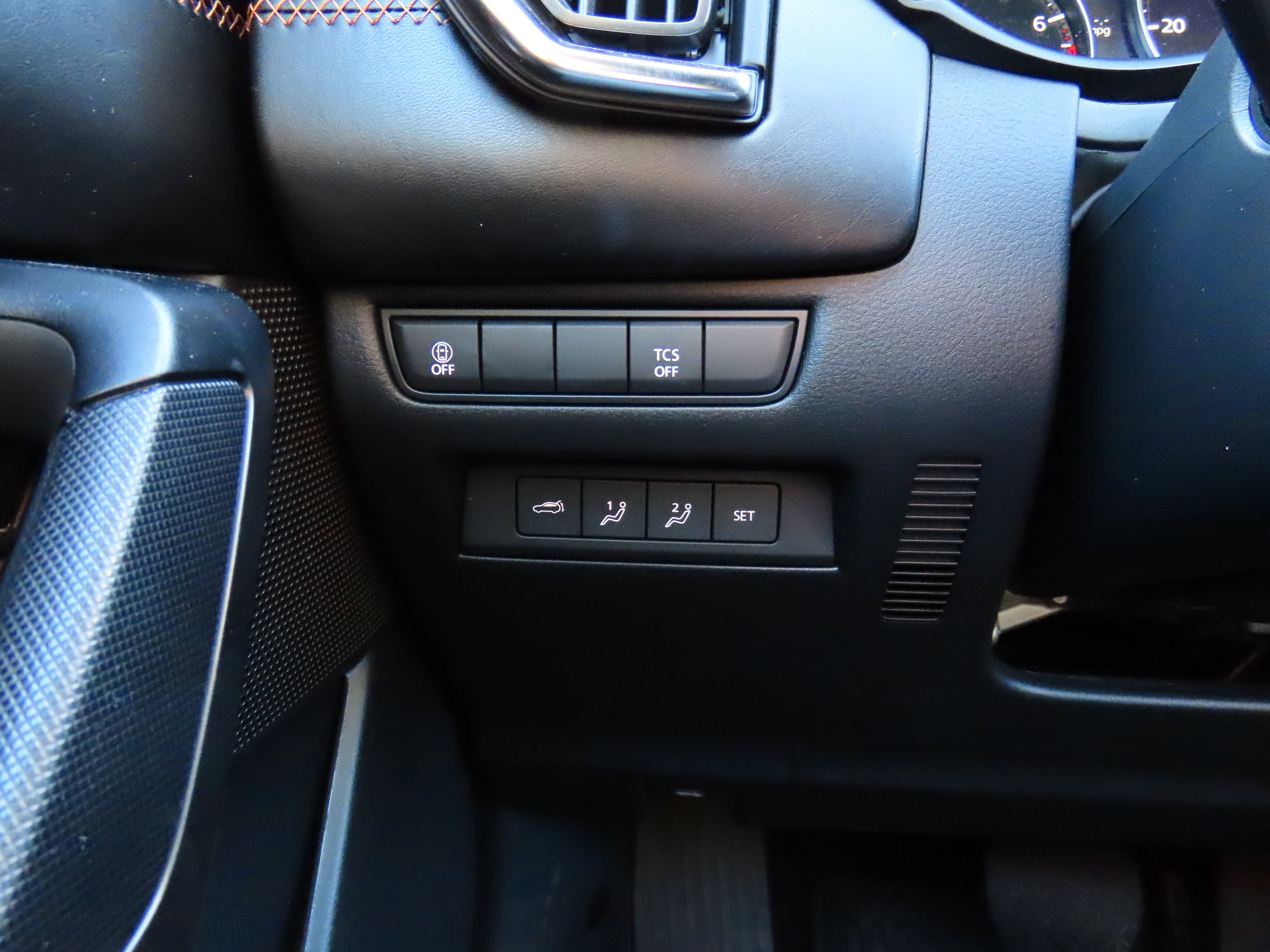 Certified 2025 MAZDA CX-50 AWD 2.5 S w/ Accent Package image 36