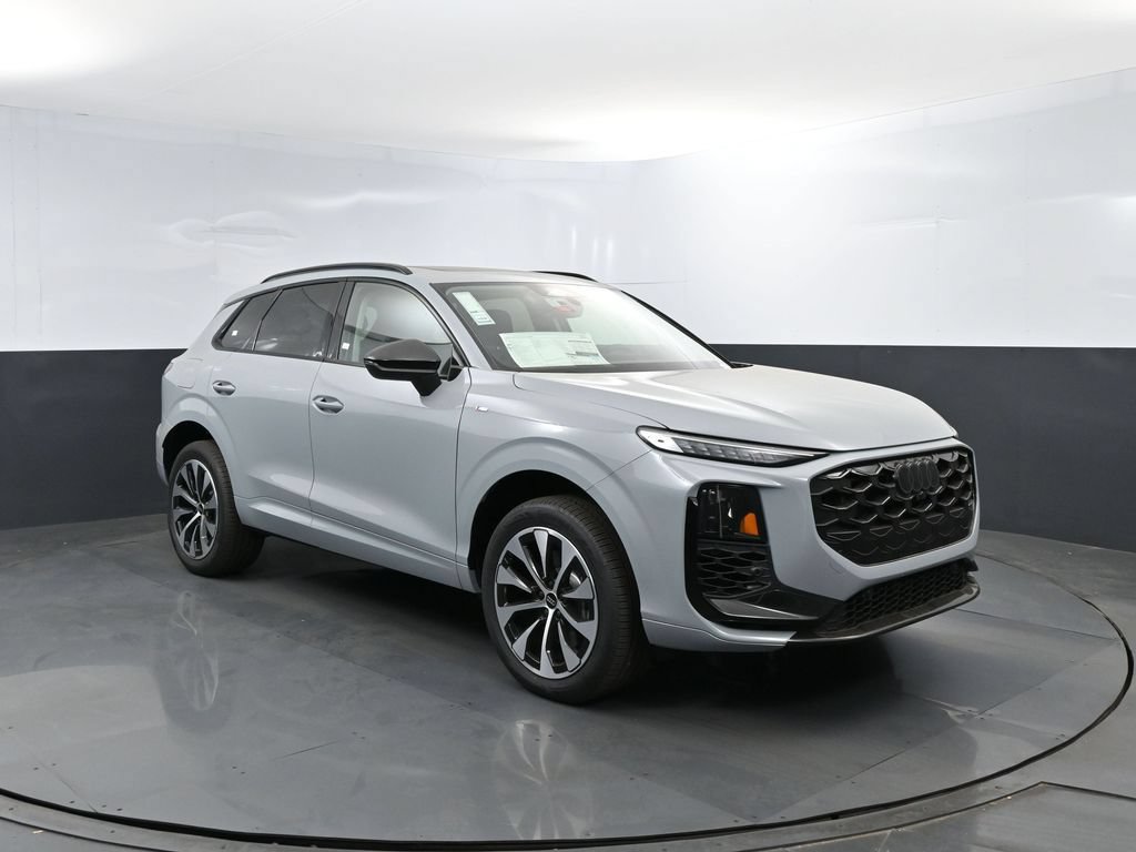 New 2026 Audi Q3 quattro 2.0T AWD/4WD image 3